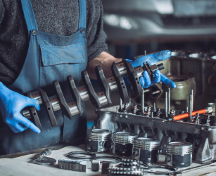 Mechanics, Engine Rebuilding