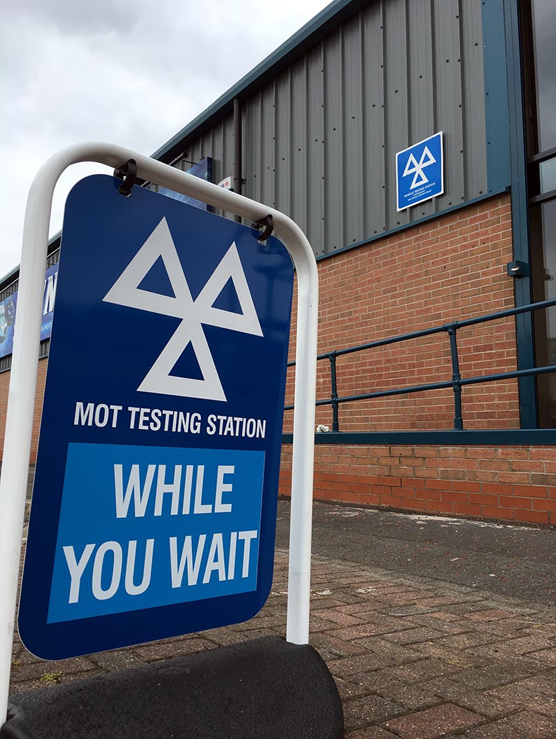 While you Wait M.O. Service Centre
