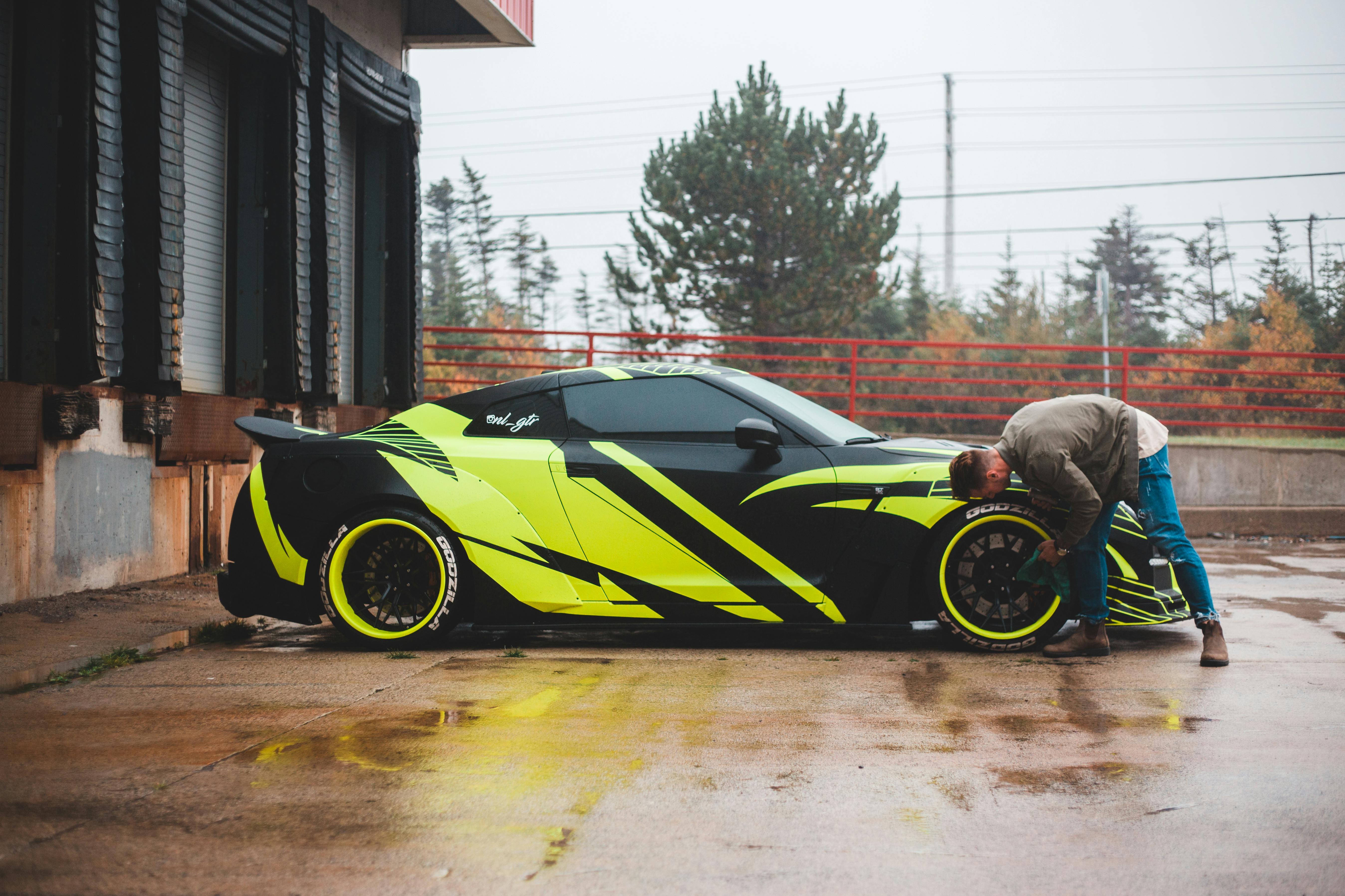 Different Styles Vehicle Wrapping