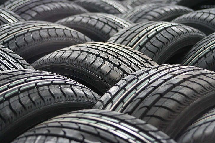 Wide Variety of Tyres to be Fitted Mobile